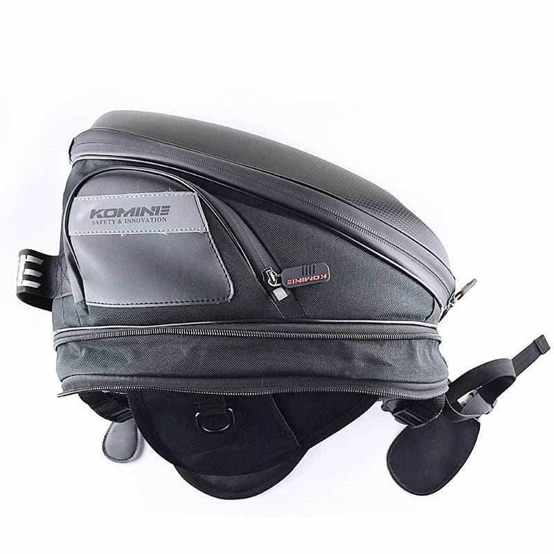 Sacoche réservoir moto aimantée rigide étanche avec écran tactile GPS | TheRiderBag™